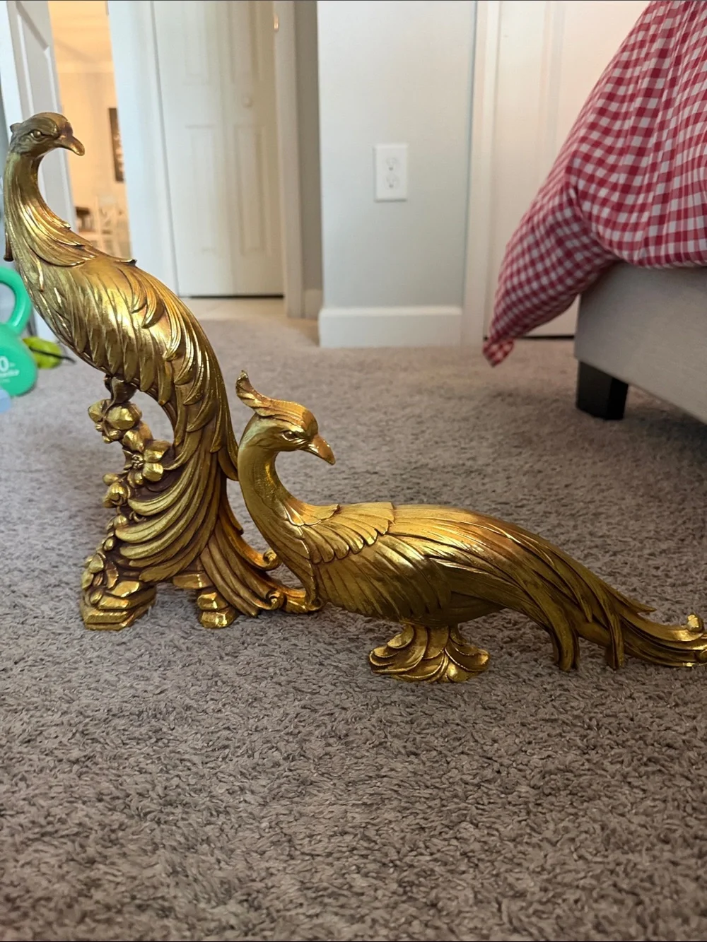 Vintage Syroco Gold Peacock Set - Elegant Pair for Living Room
